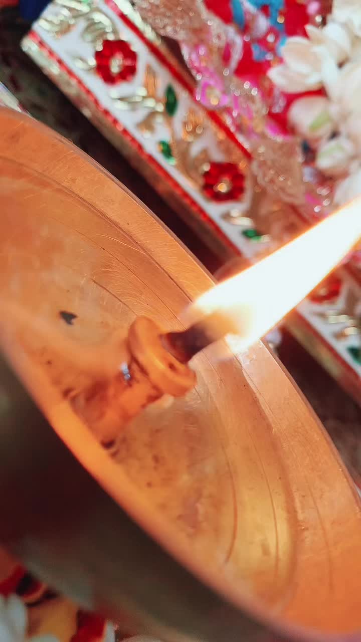 @Vinitxz