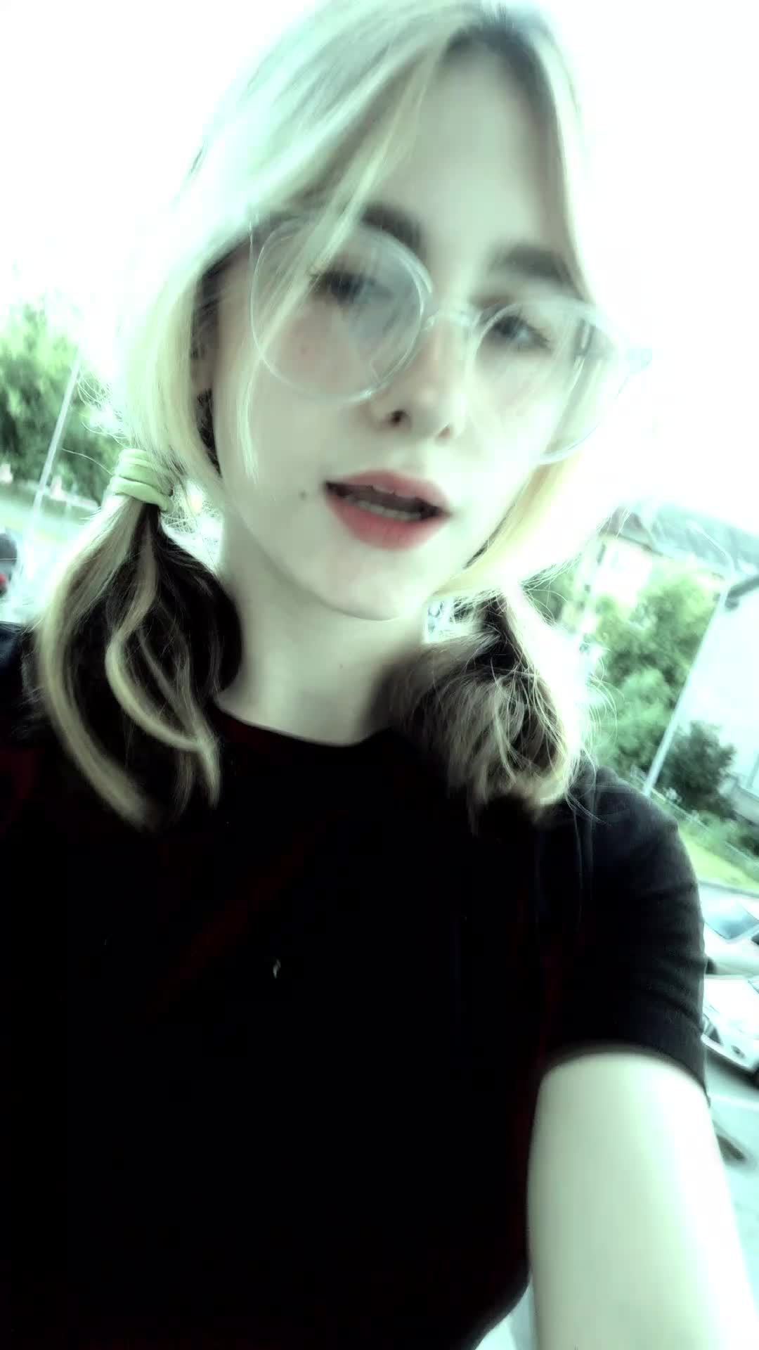@sshoii