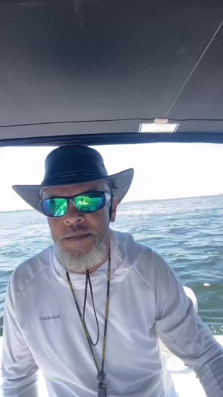 @Ernieondahwater