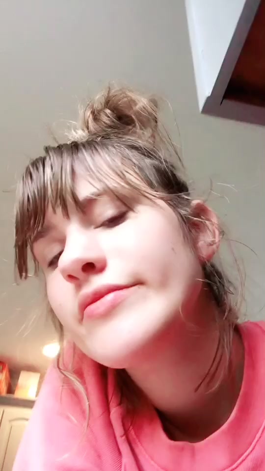 @α υ в я ι α и и α ✨