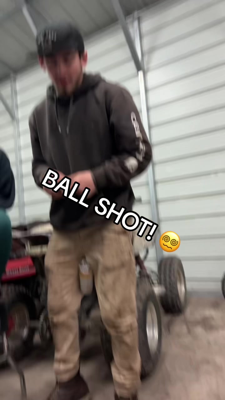 @thatgray335i