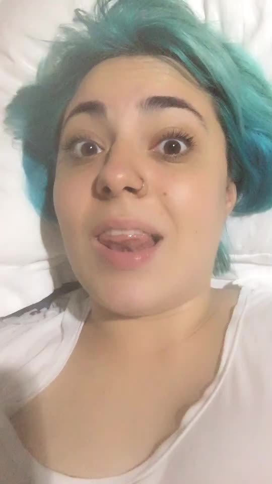 @Mariana Pi&ntilde;eros