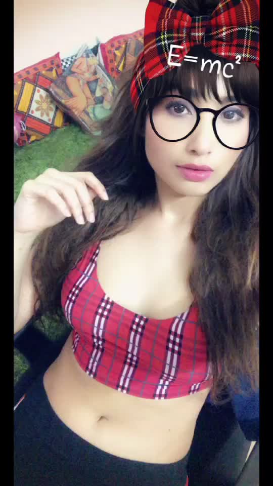 @aashichouhanofficial