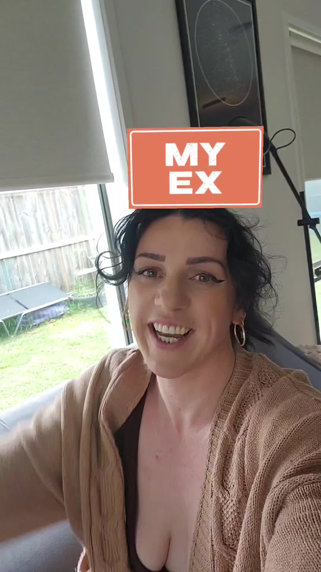 @Charlie Chaos 🖤