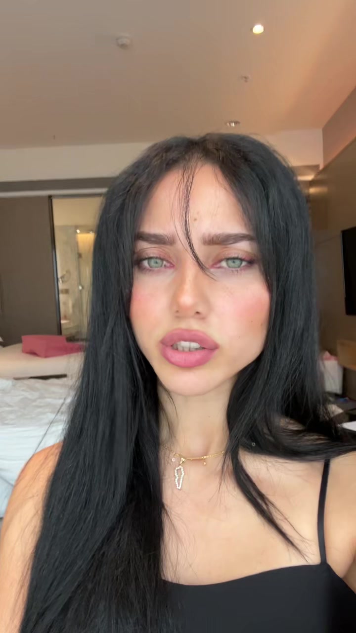 @𝒦𝒶𝓇𝒾𝓂𝒶 🇱🇧