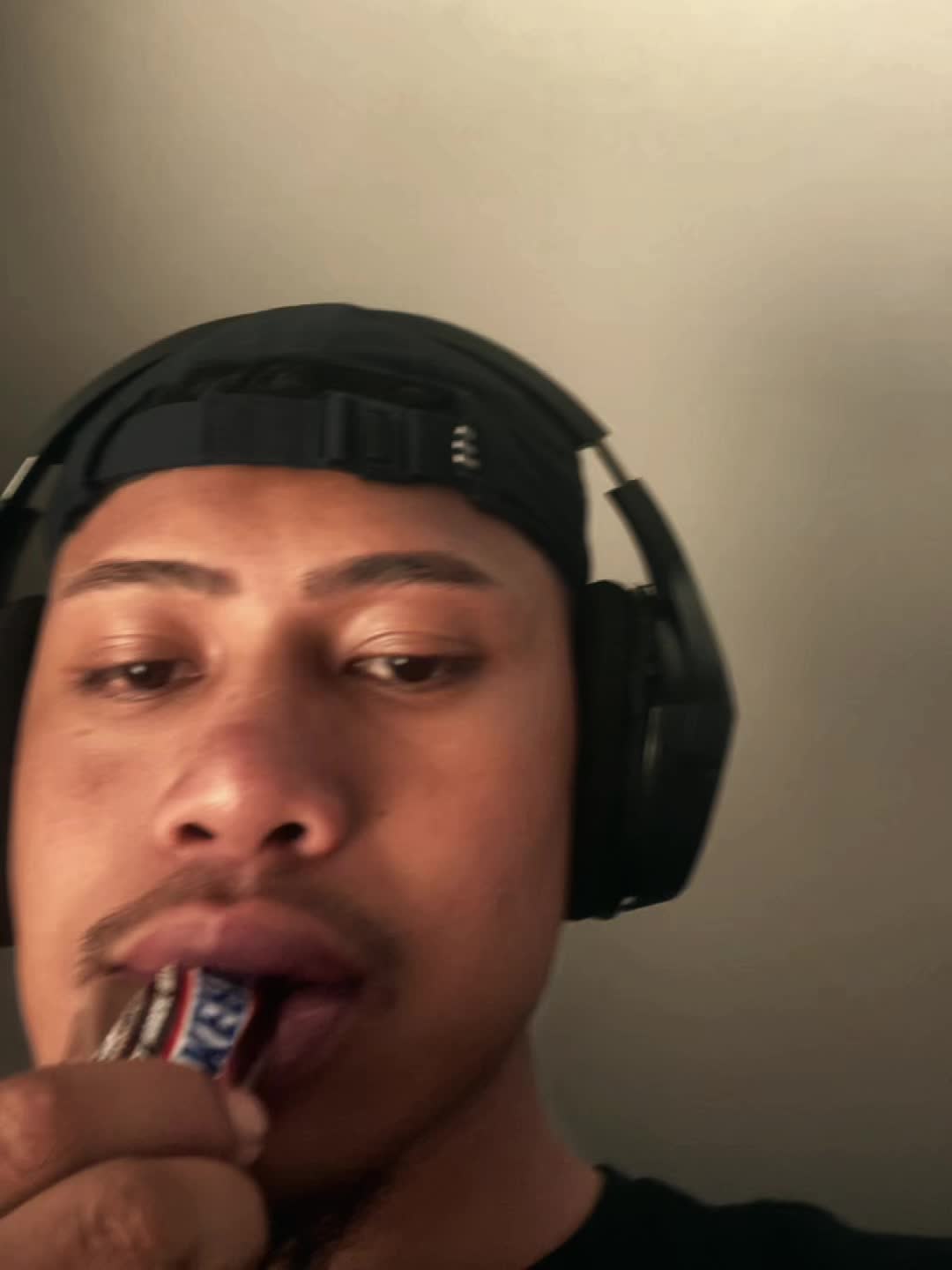 @victor