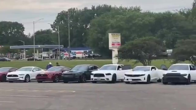 @AJ🥔🏎️