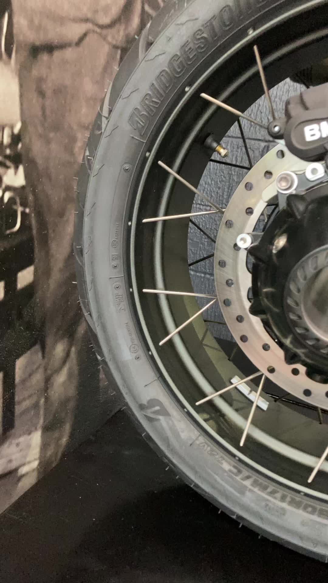 @District HD/BMW/Ducati