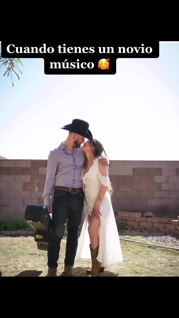 @Sasha Gomez