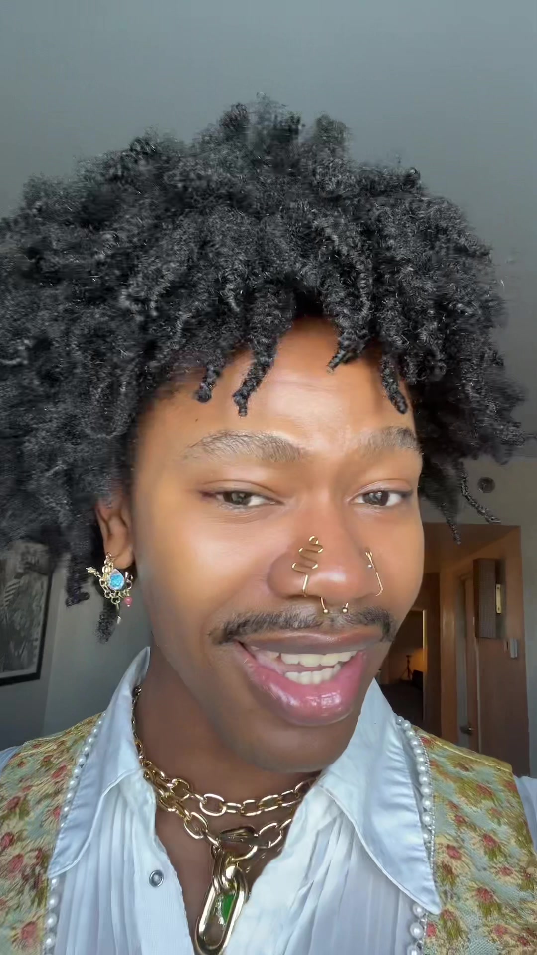 @VenusDiviine🧚🏽♂️🤍✨