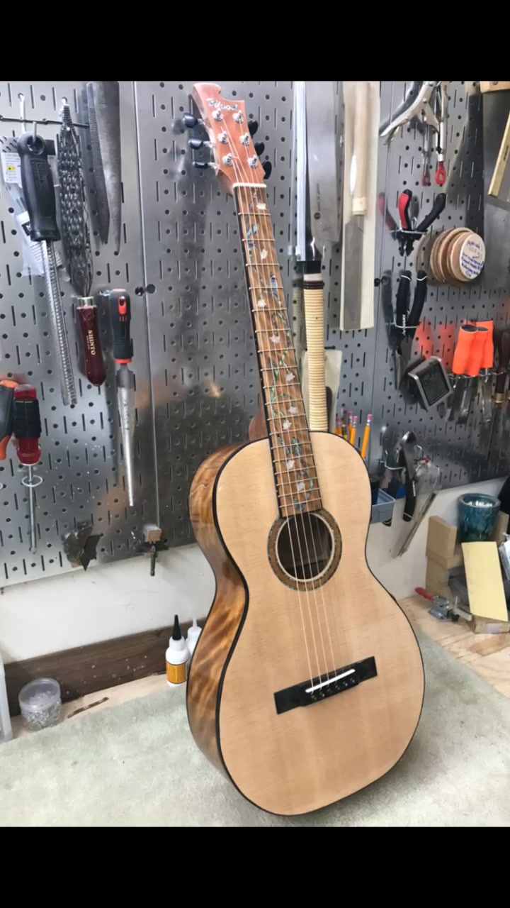 @EricWoodGuitars