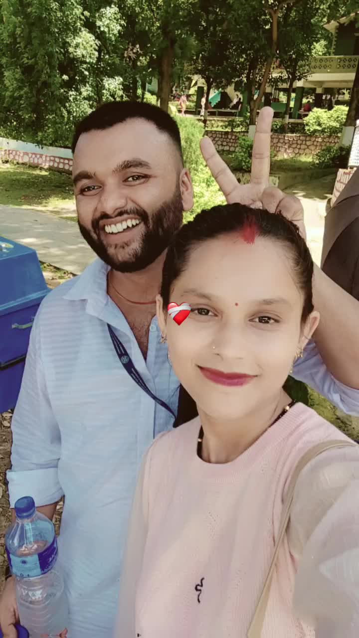 @jharana yogi😍😘