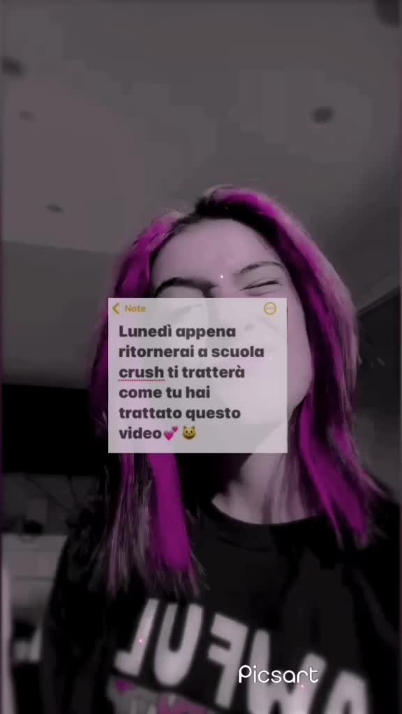 @CHARLI FOLLO ME!