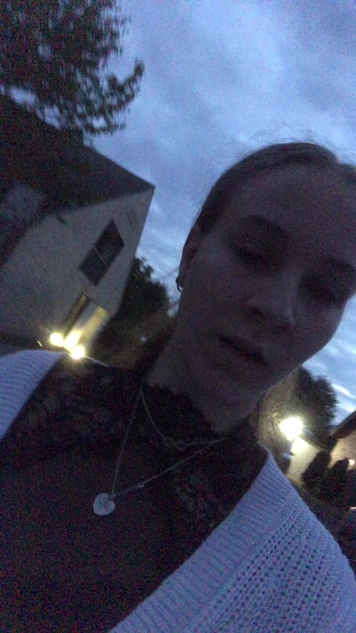@shellyloup1701
