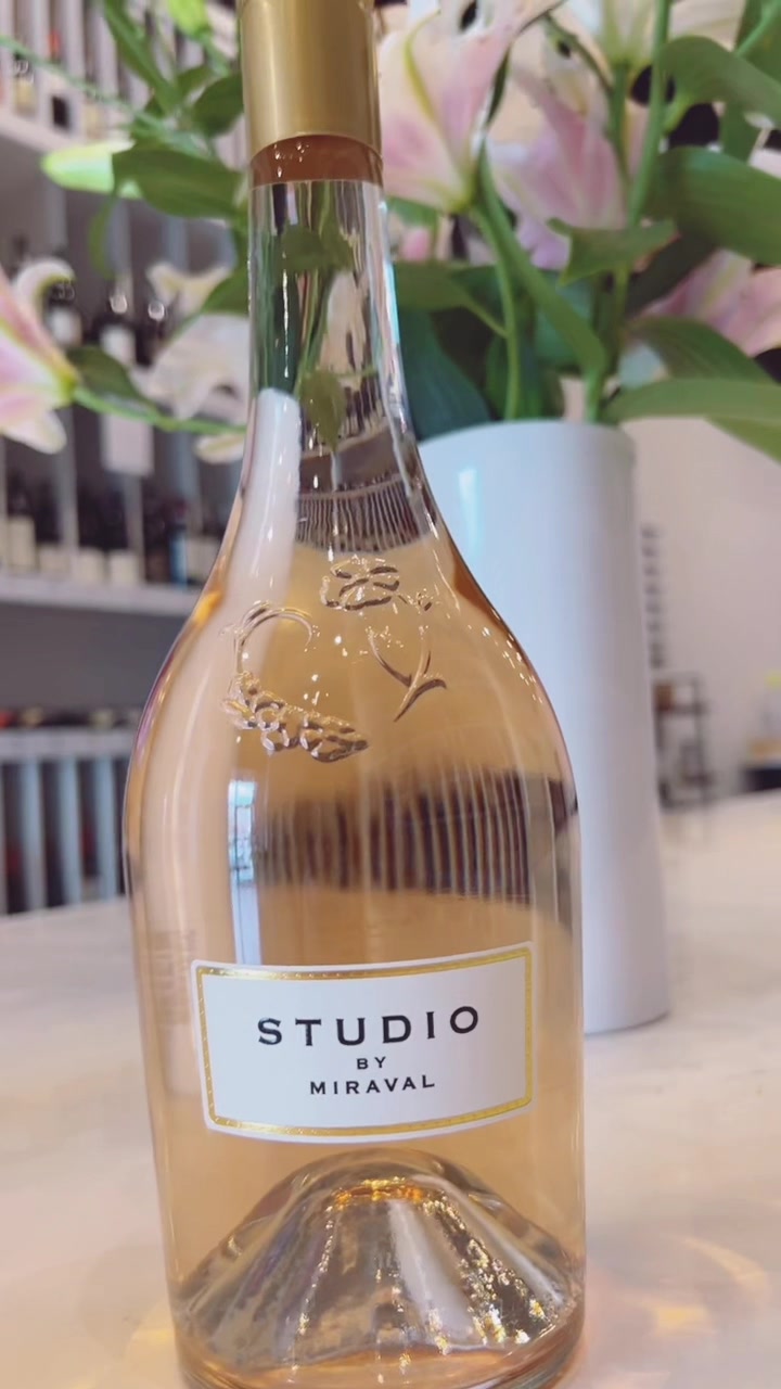 @LittleWineShoppe