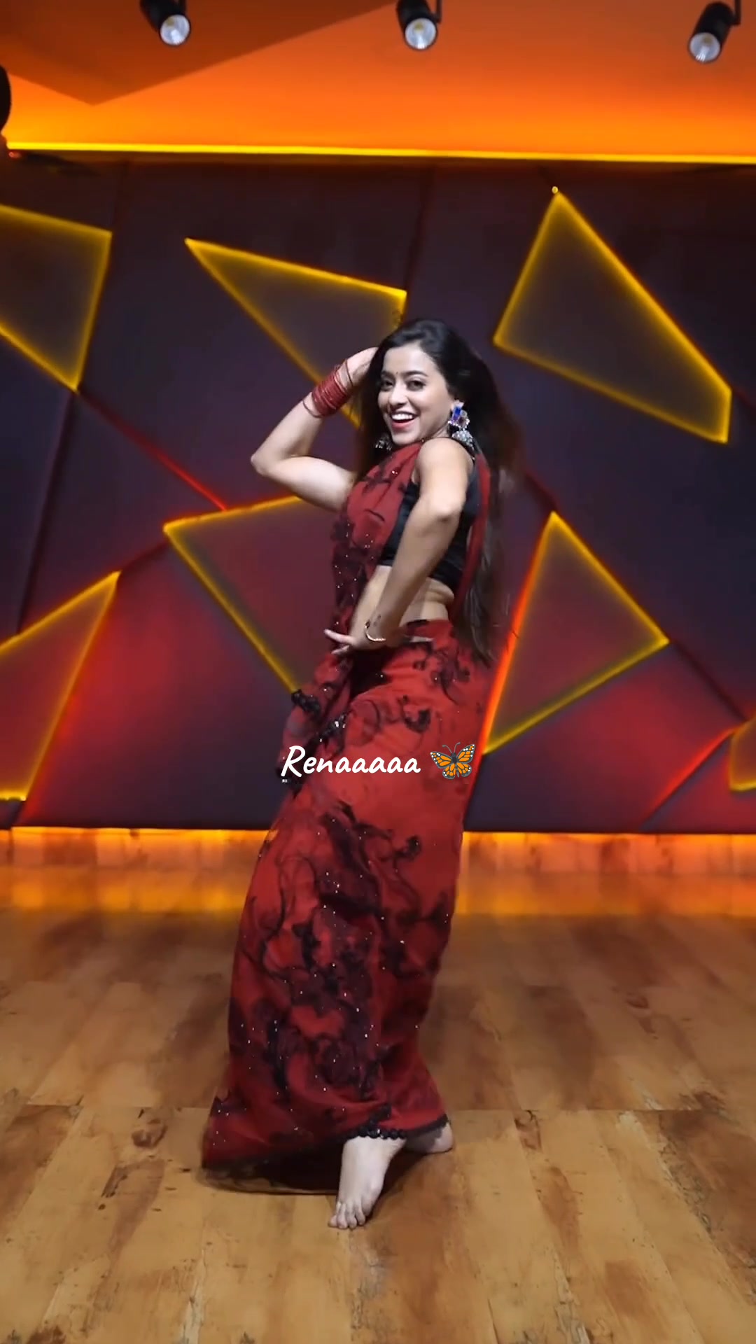 @Reenu 🦋