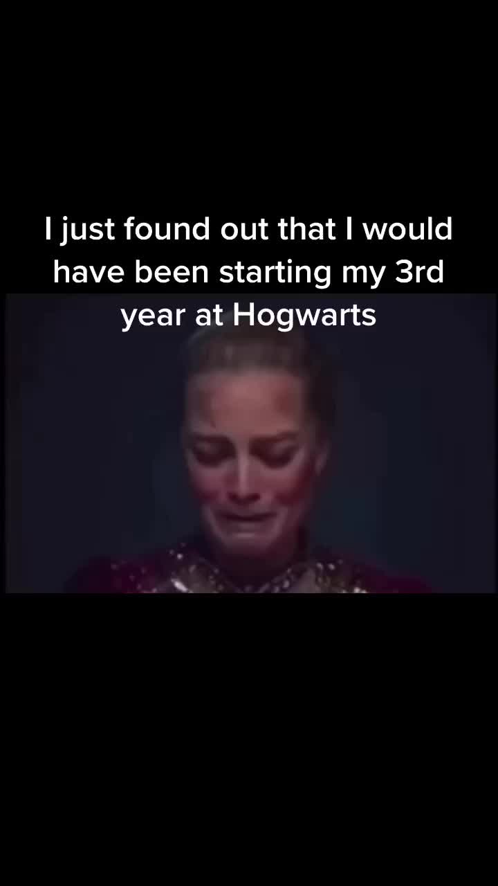 @<33