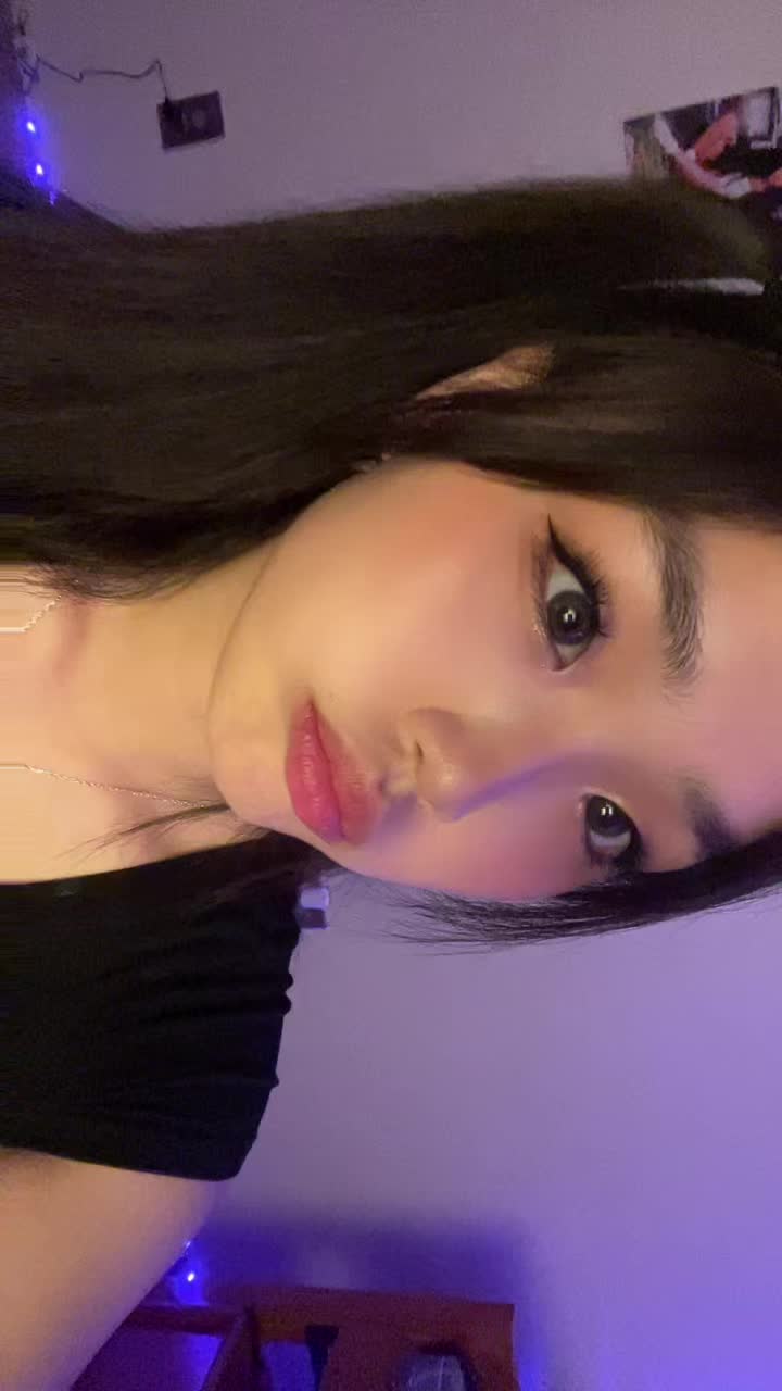 @🐰