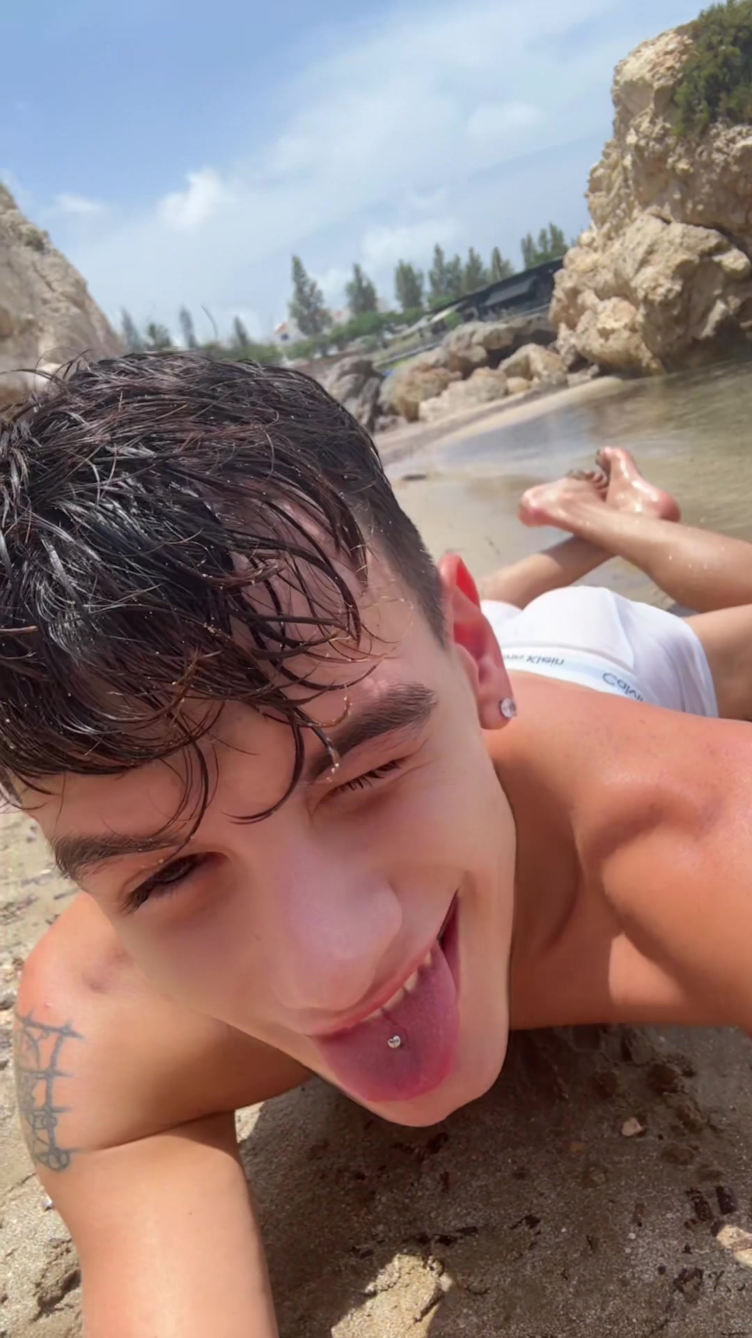 @Elias Twink