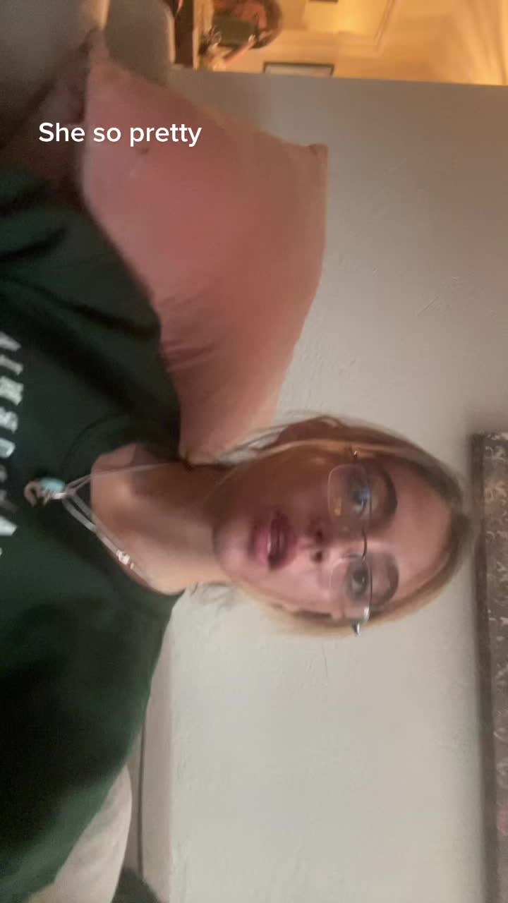 @eleanorabriscoe