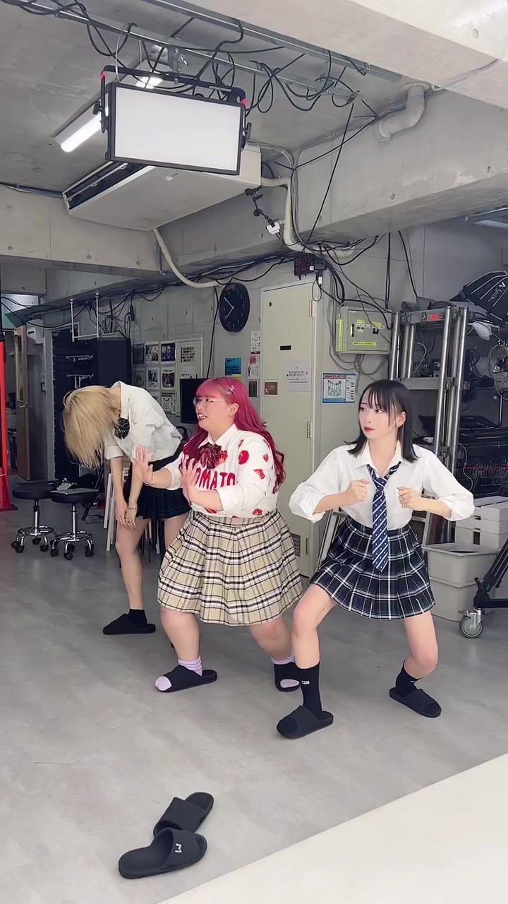 @くれいじーまぐねっと CrazyMagnetOFFICIAL