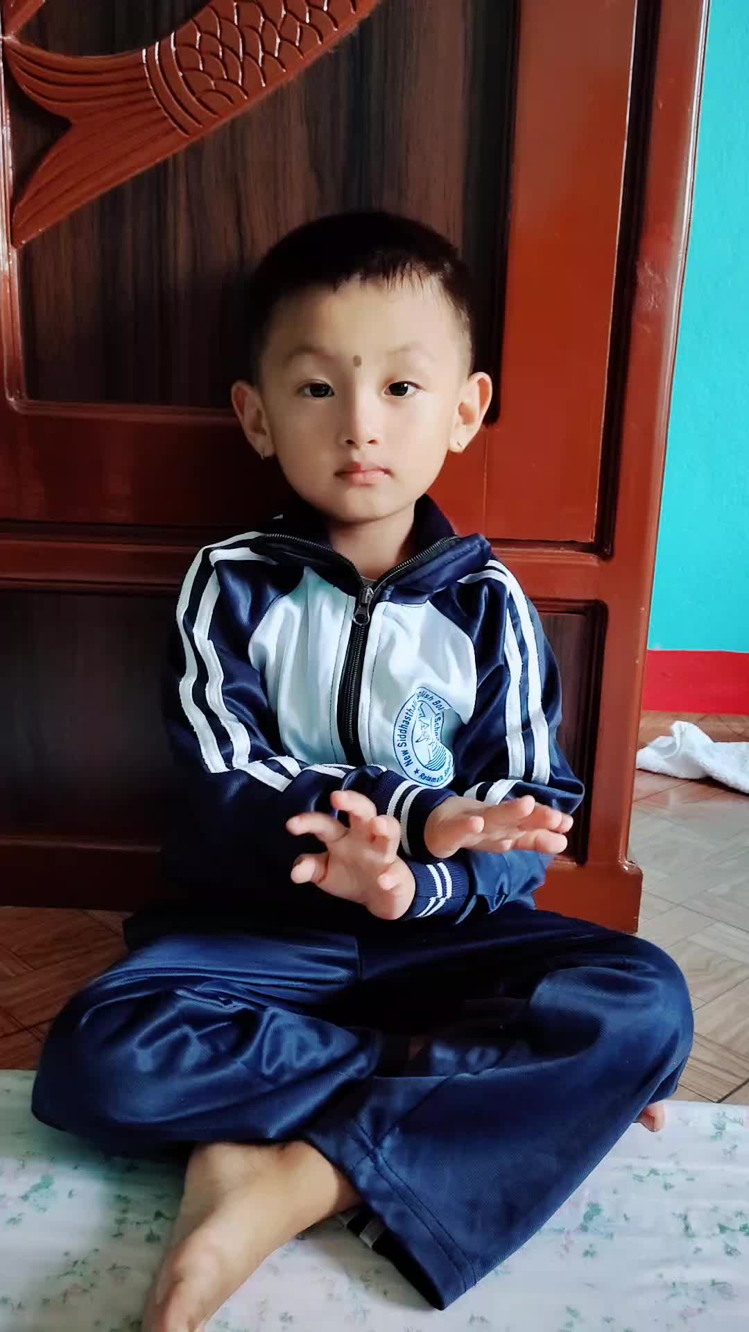 @Divyansh❤️🕊️🌏️