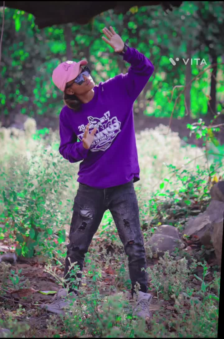 @urvil.2
