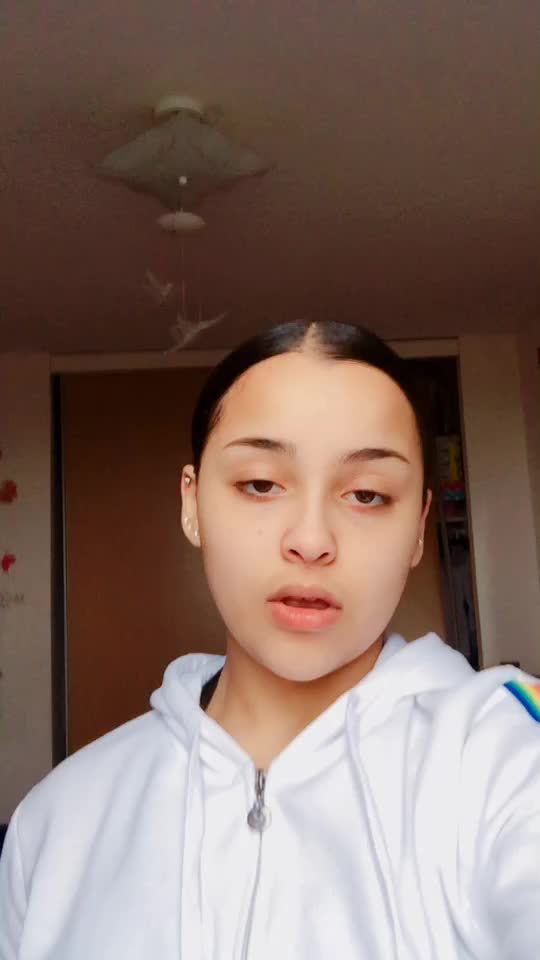 @💫