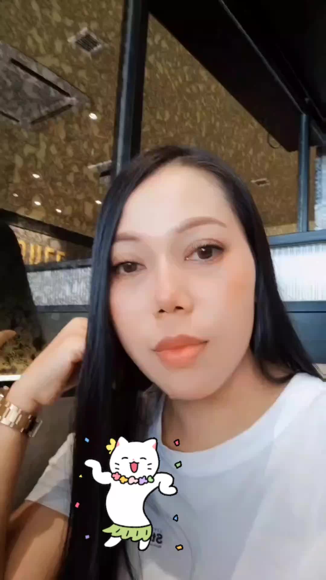 @rererenita85
