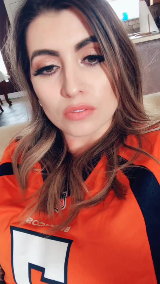 @Mariah Renee