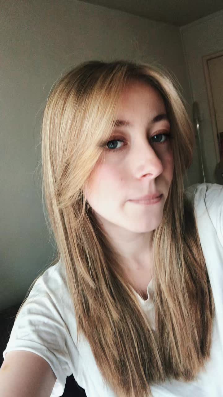 @Ellz🦋🦋