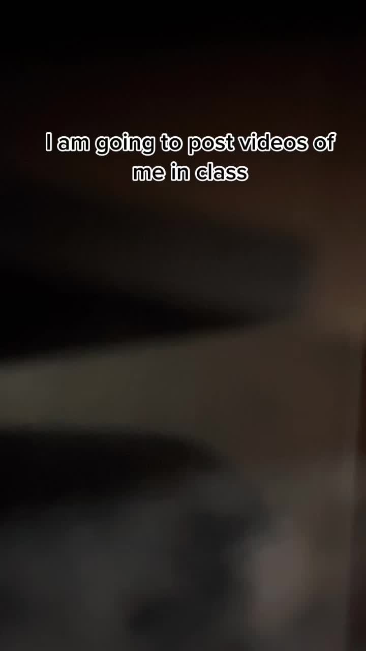 @𝗛𝗼𝗻𝗲𝘆🦋