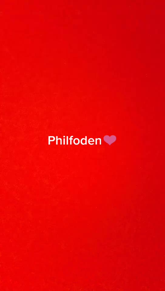 @Phil foden is leng 😍