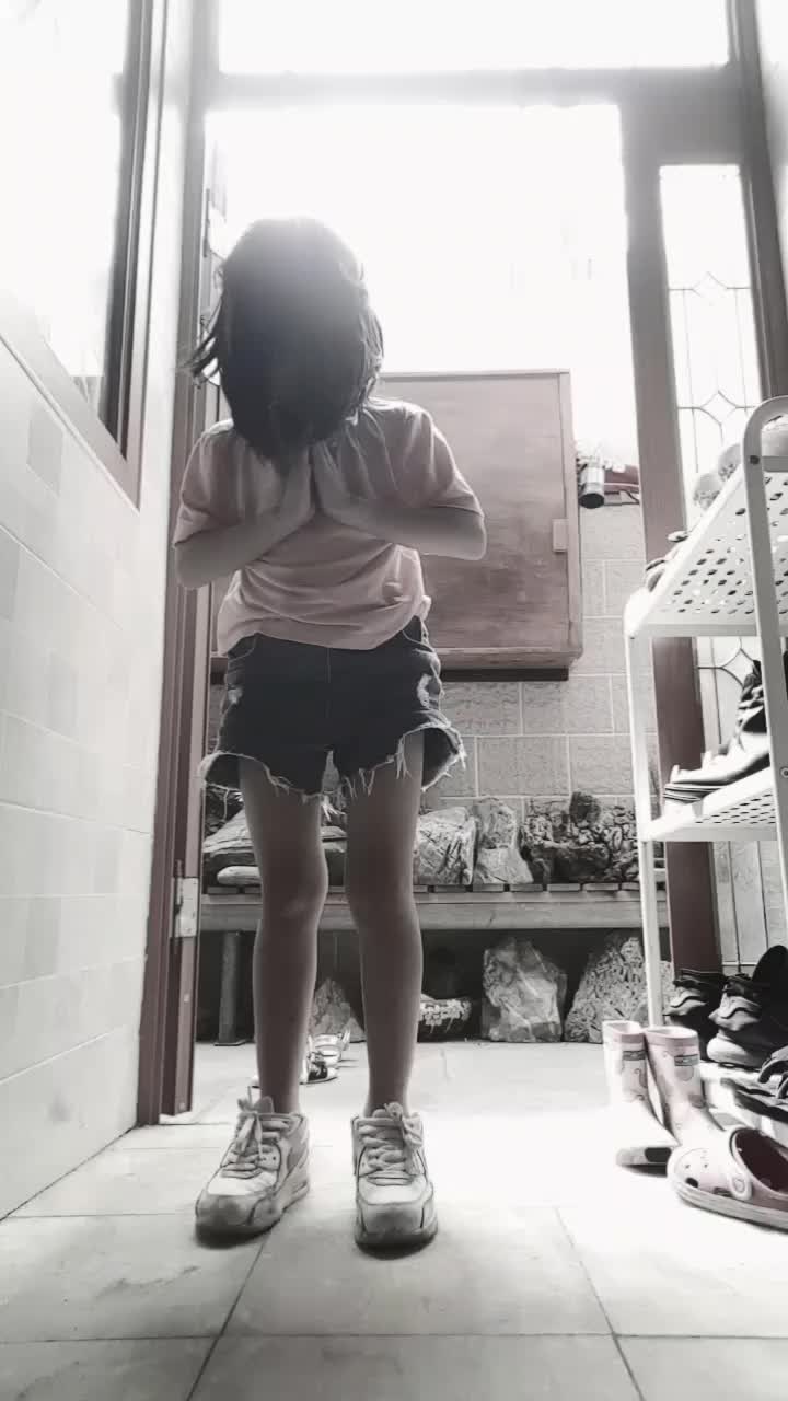 @최고은