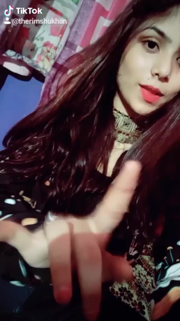 @Rimshu🌺🥀