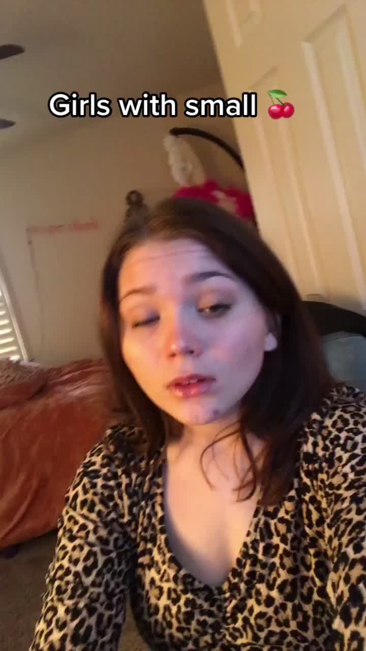 @paigez