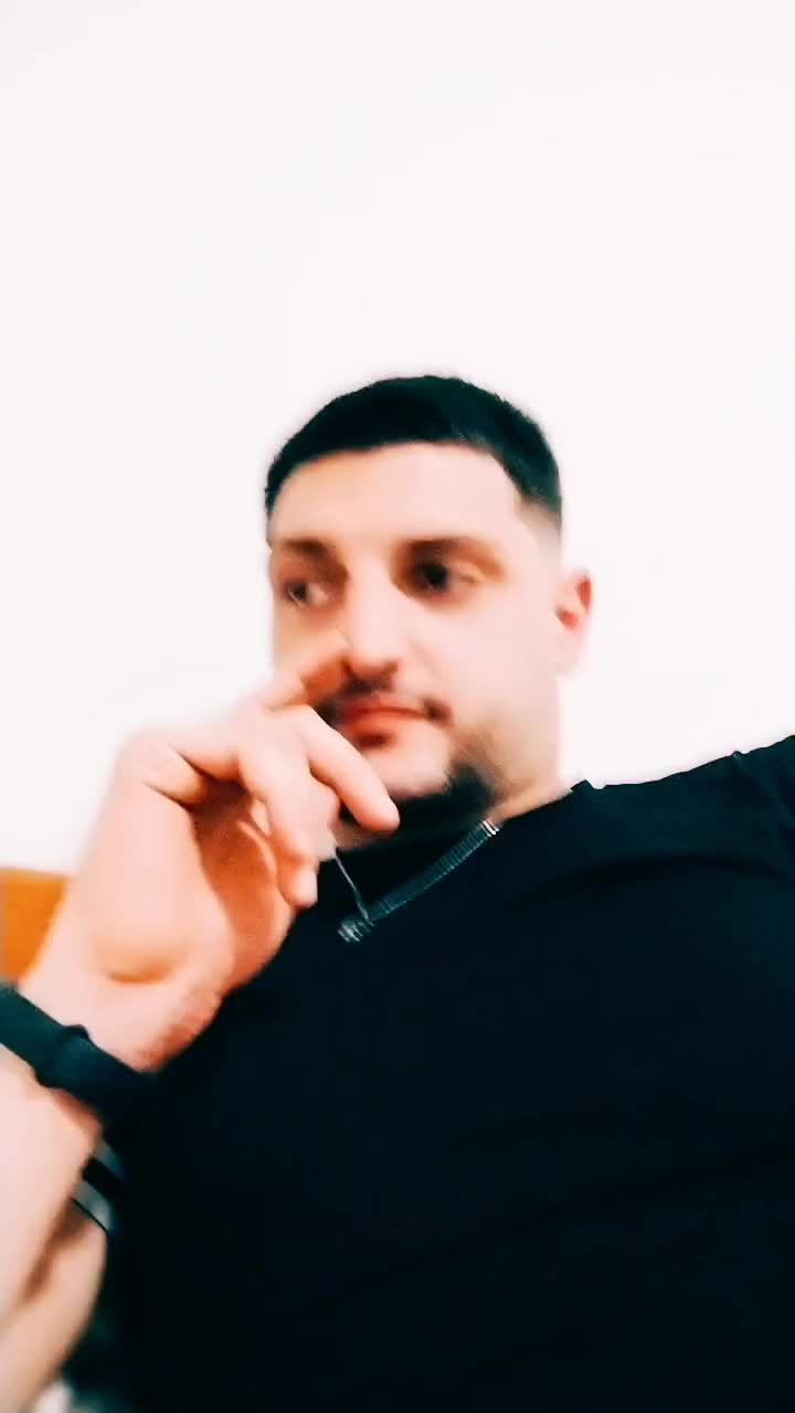 @Davide Cangialosi