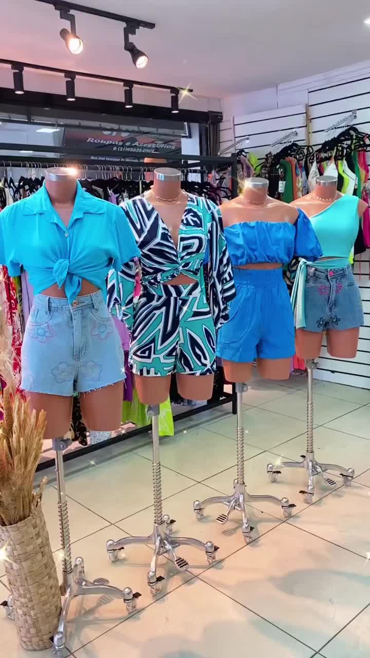 @DAILY OUTFIT CLOTHES 2022