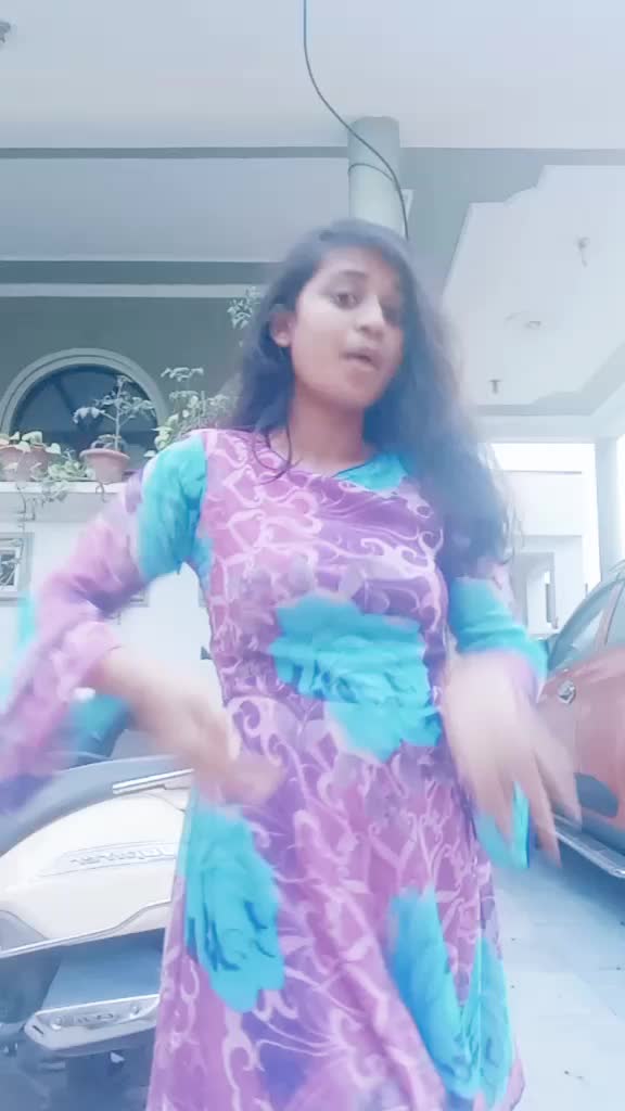 @anoushka
