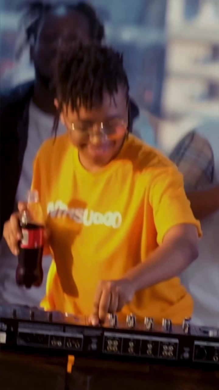 @Djsinyorita