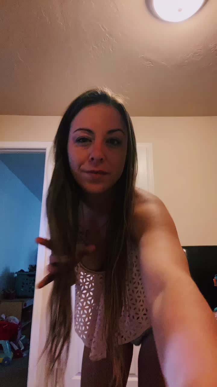 @<3