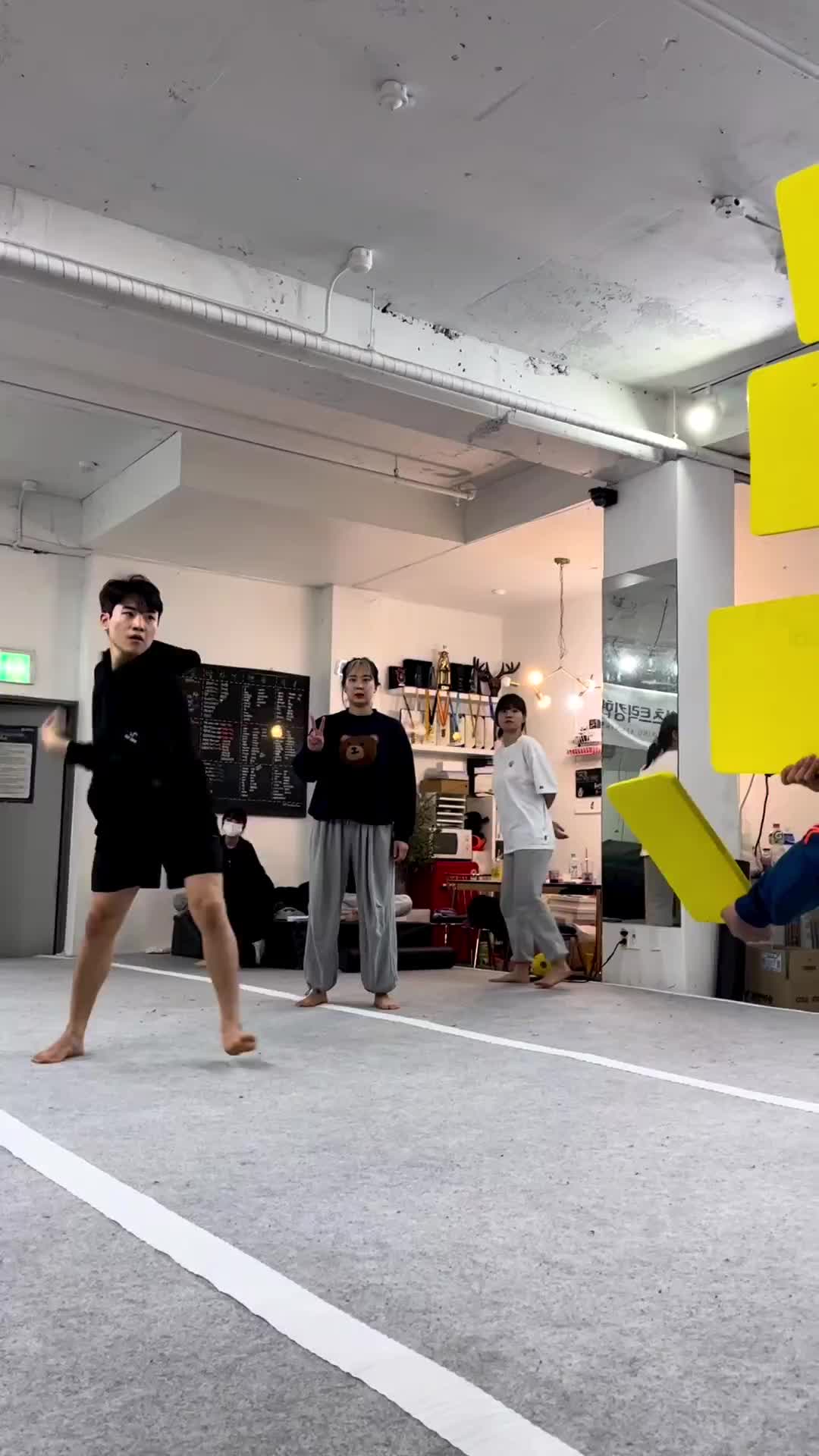 @UNREEL