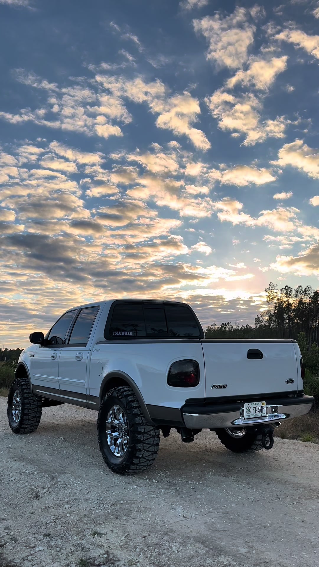 @Cruzz.02