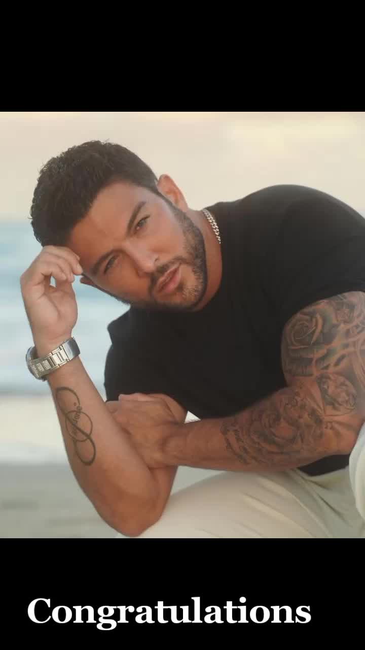 @Vivian Montano497
