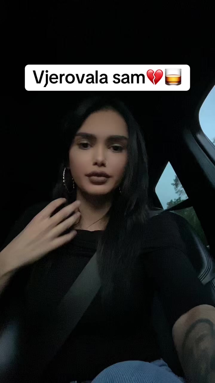 @🎀Kristina Carrera🎀