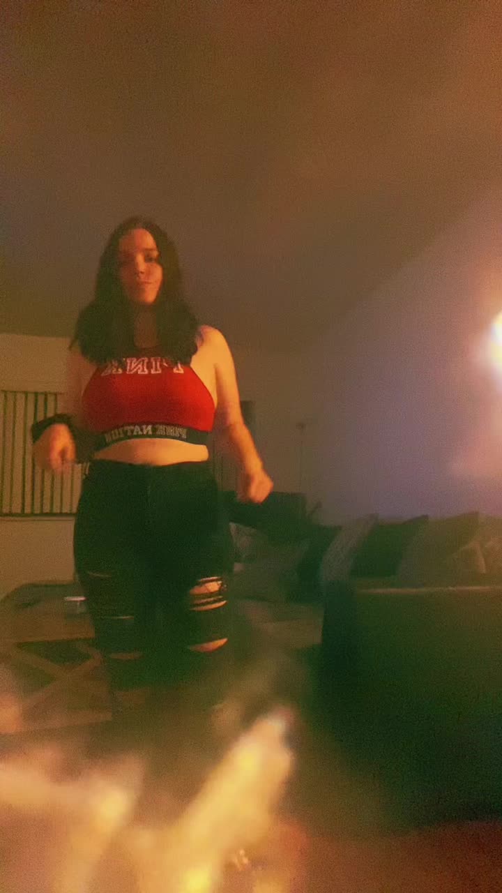@Red_Baddie22