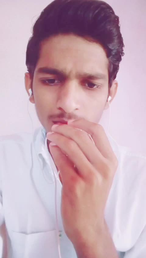 @T&ecirc;j R&atilde;v&iuml; T&ecirc;j