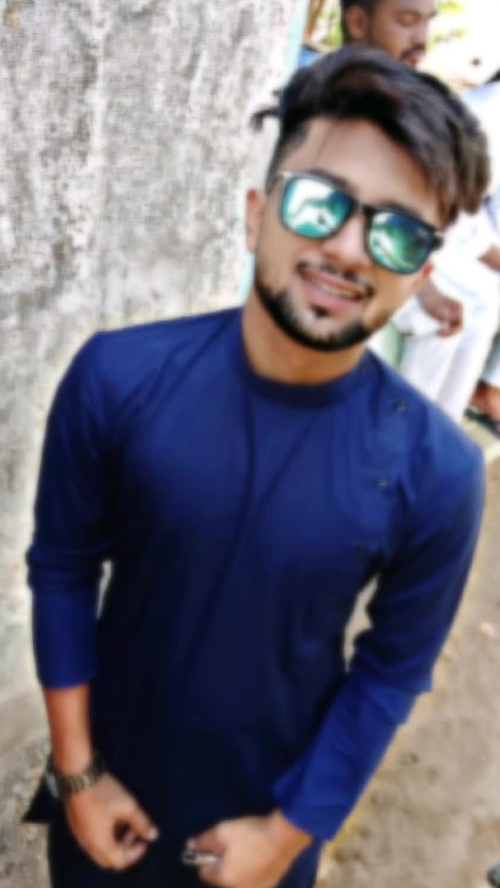 @Broken boy07