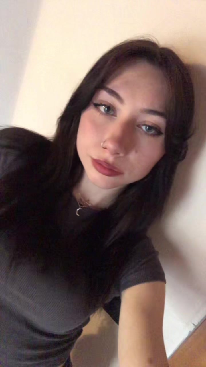 @*:・゚✧*:・゚🕯️