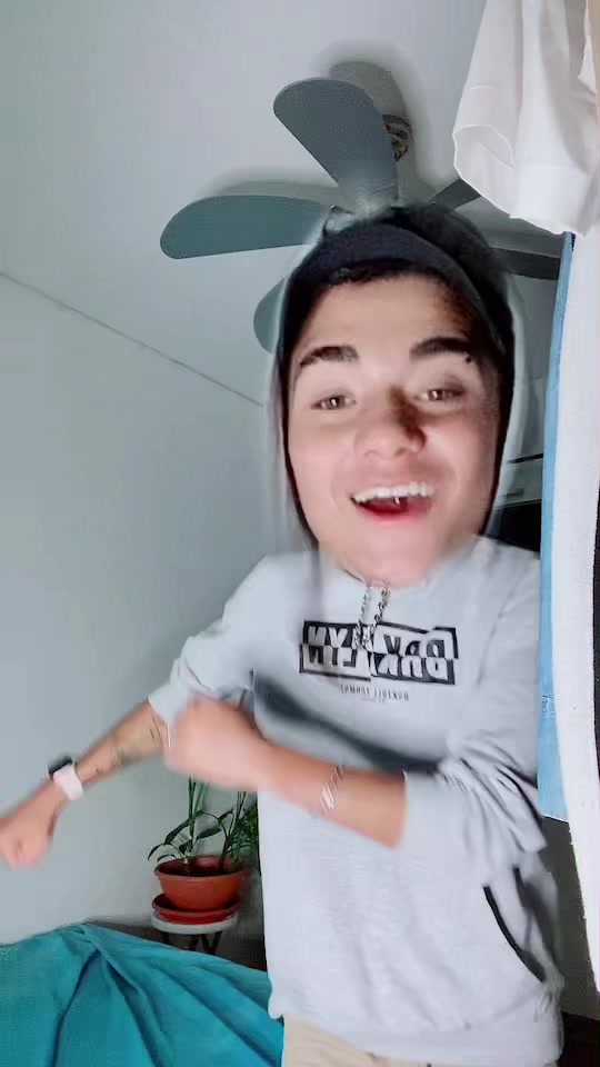 @emerikCrodier97480